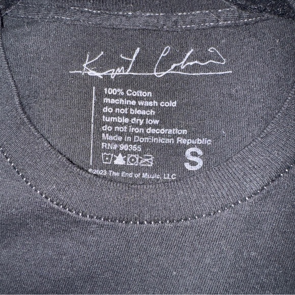 NWOT Kurt Cobain Tshirt - Picture 2 of 2